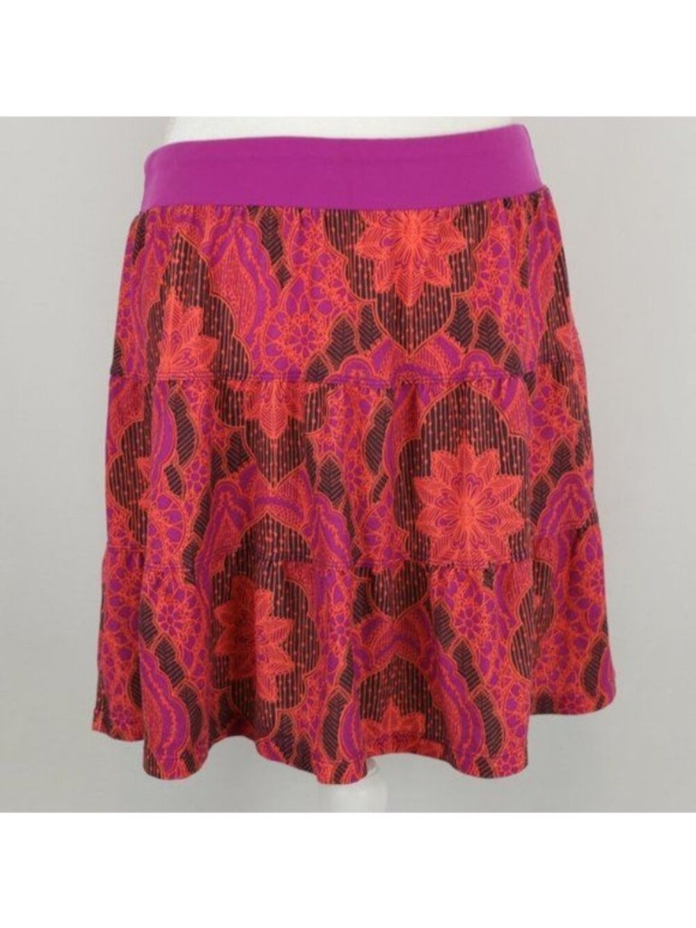Prana Tranquility Women's Large Purple Orange Batik Floral Above Knee Skirt
